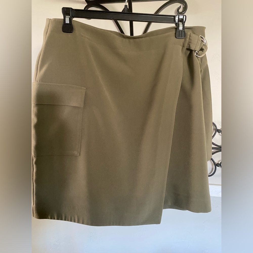 Nine West Khaki Green Skirt